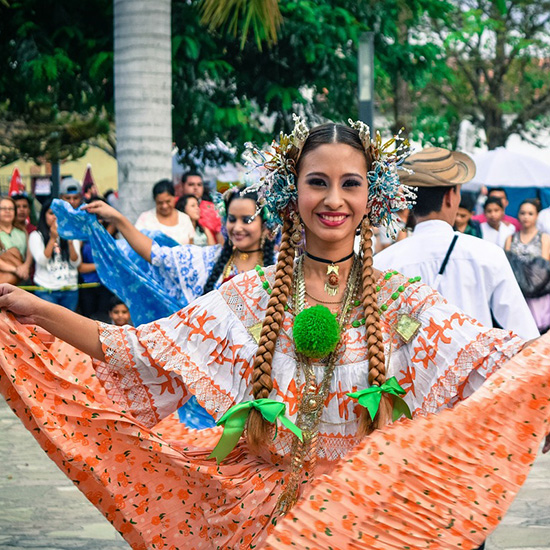 voyage-costa-rica-danse-tradition-prohispano-pixabay