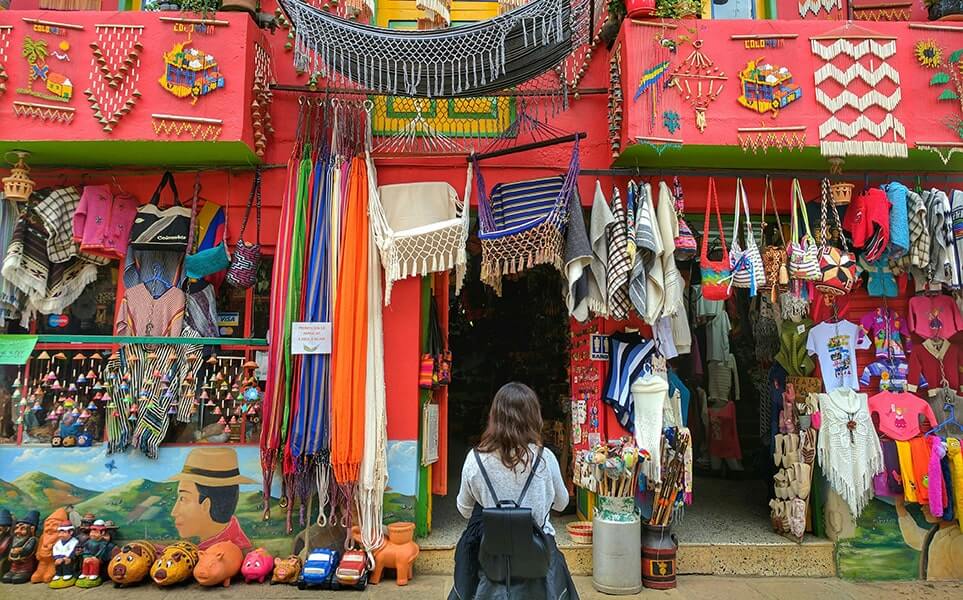 voyage-colombie-raquira-michael-baron-unsplash