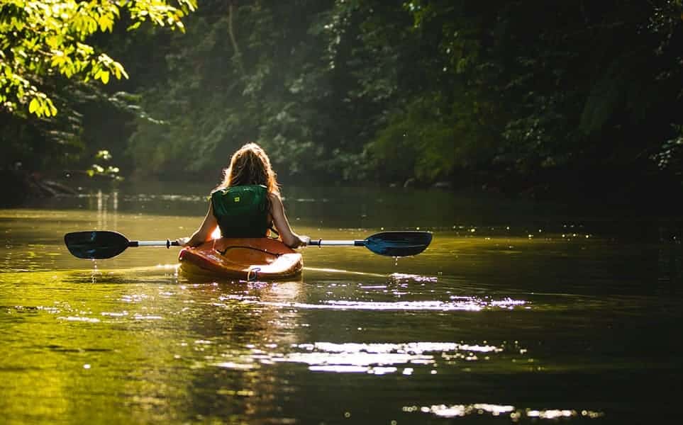 voyage-costa-rica-tortuguero-en-kayak-filip-mroz-unsplash