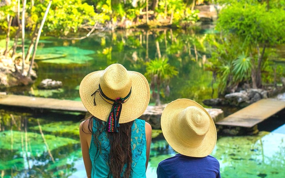 voyage-mexique-yucatan-cenote-famille-joaquin-enriquez-pixabay